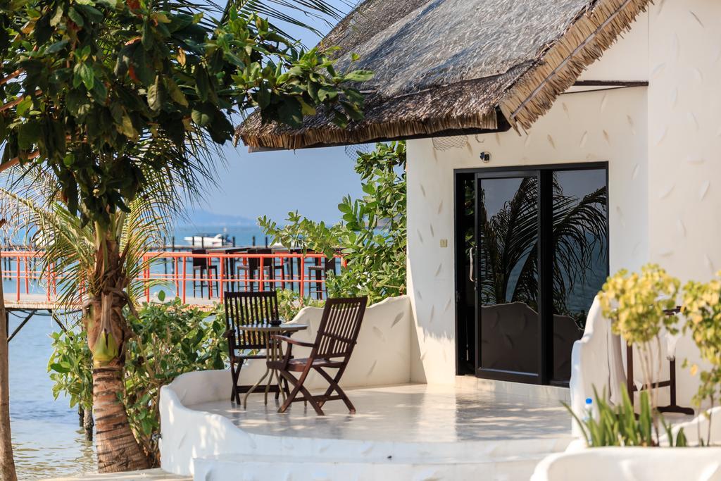 Samui Pier Beach Front & Resort Bang Rak Beach  Exterior foto