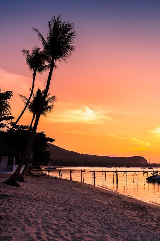 Samui Pier Beach Front & Resort Bang Rak Beach  Exterior foto